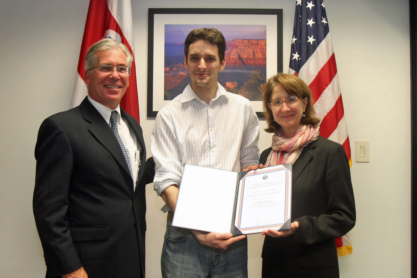 Carlos BARRIOS Receives Certificate of Excellence from Anne Slaughter Andrew, US Ambassador to Costa Rica